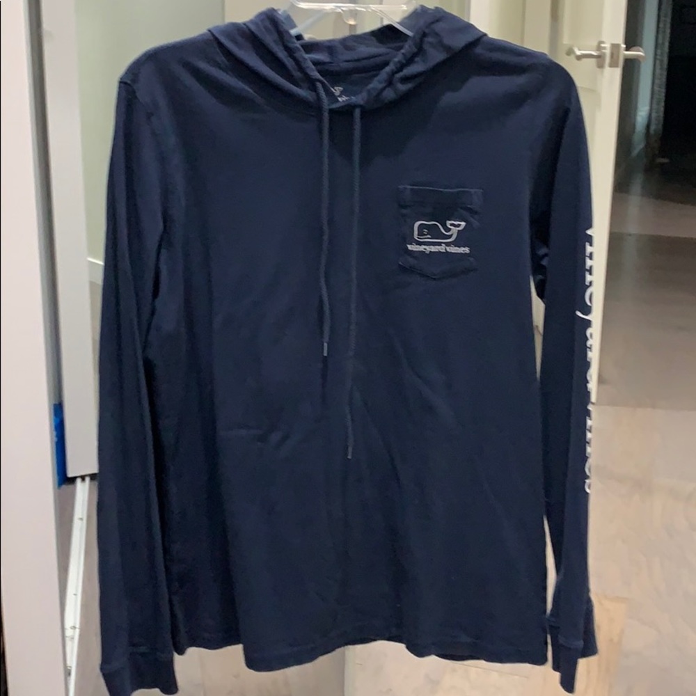 vineyard vines hooded shirt